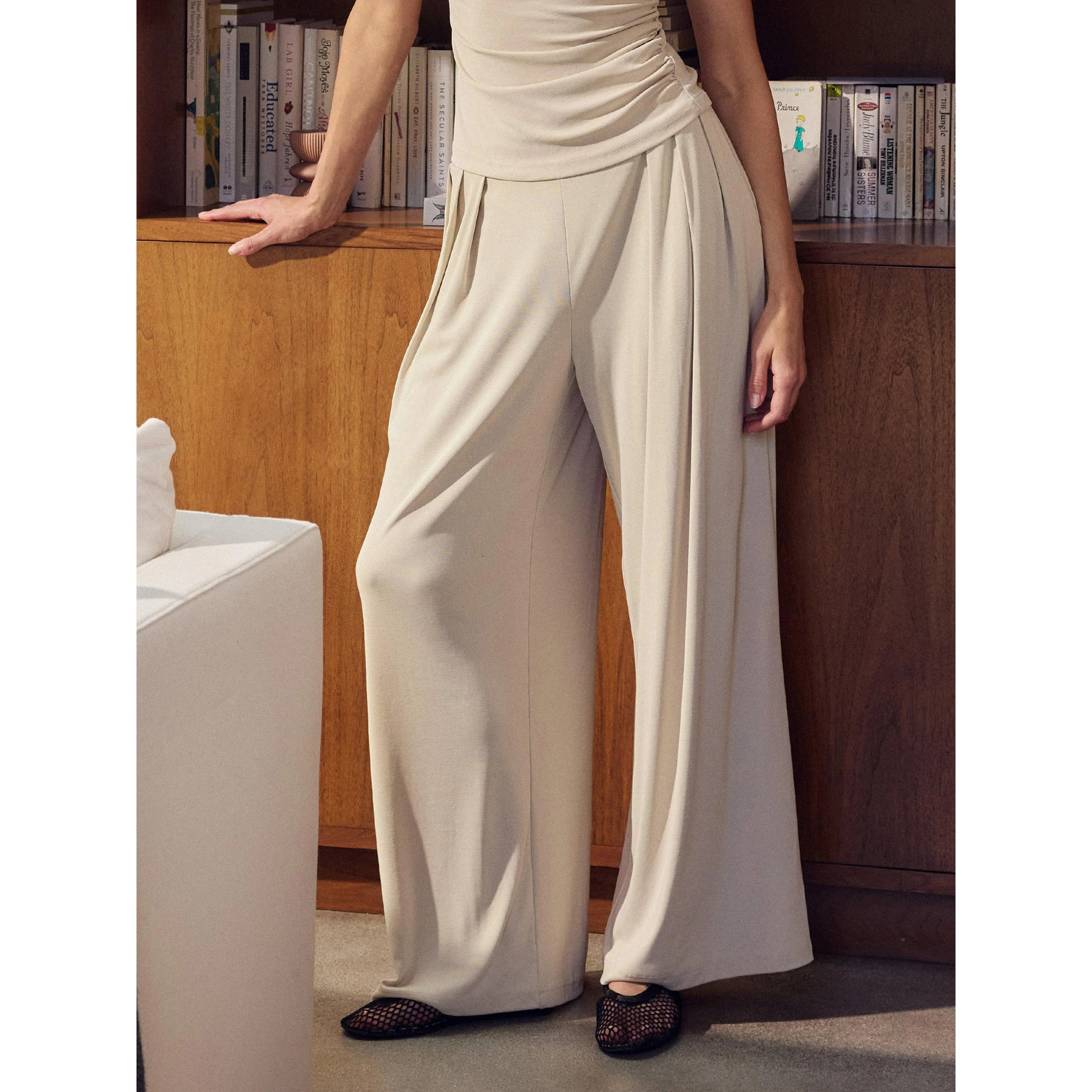 2Pcs Set Crewneck Short Sleeve Tee & Mid Rise Pleated Wide Leg Pant with Pockets - Image 10