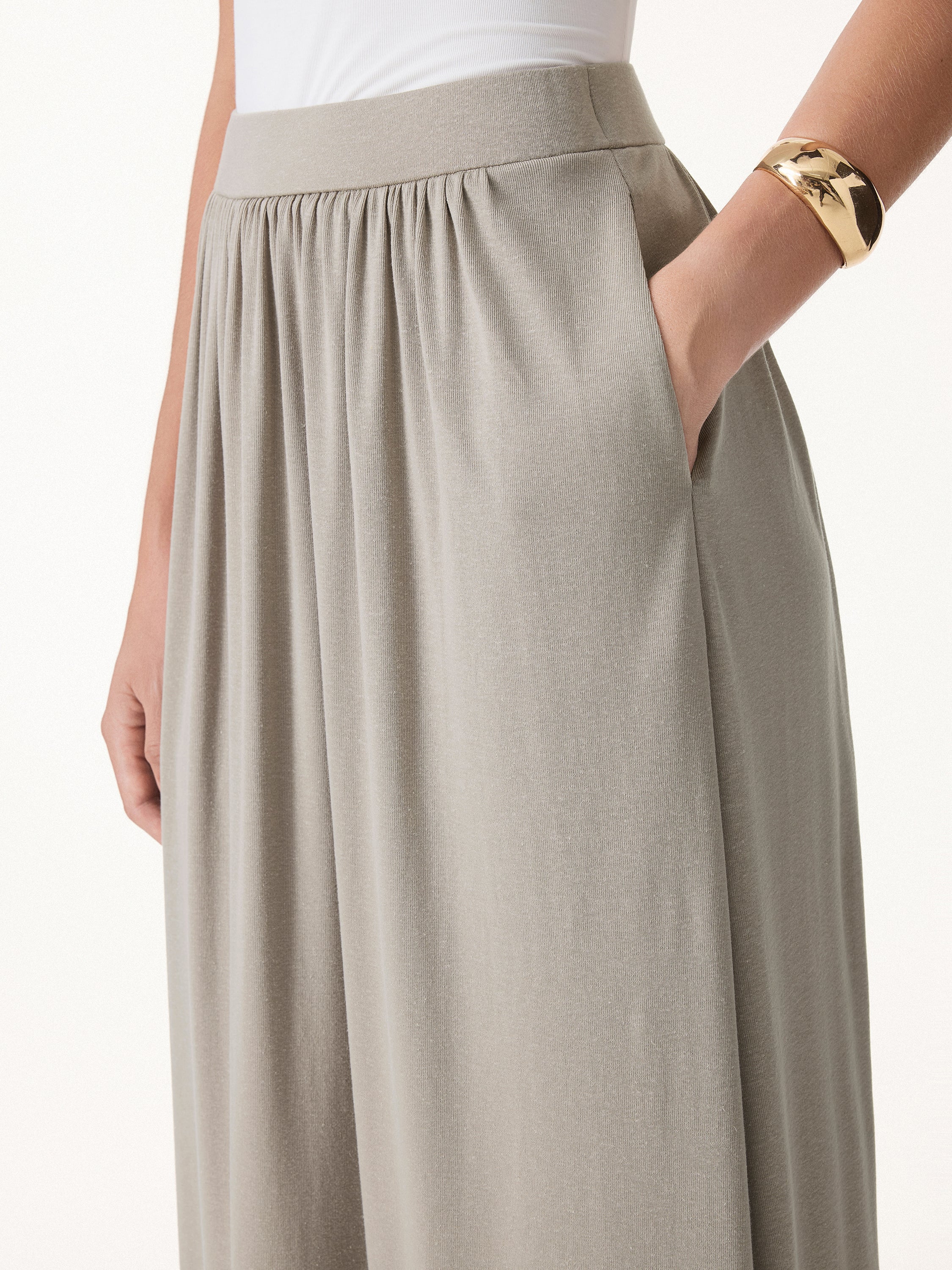 2Pcs Set Spaghetti Bra Top with Side Slit & A-Line Maxi Skirt with Pockets - Image 10