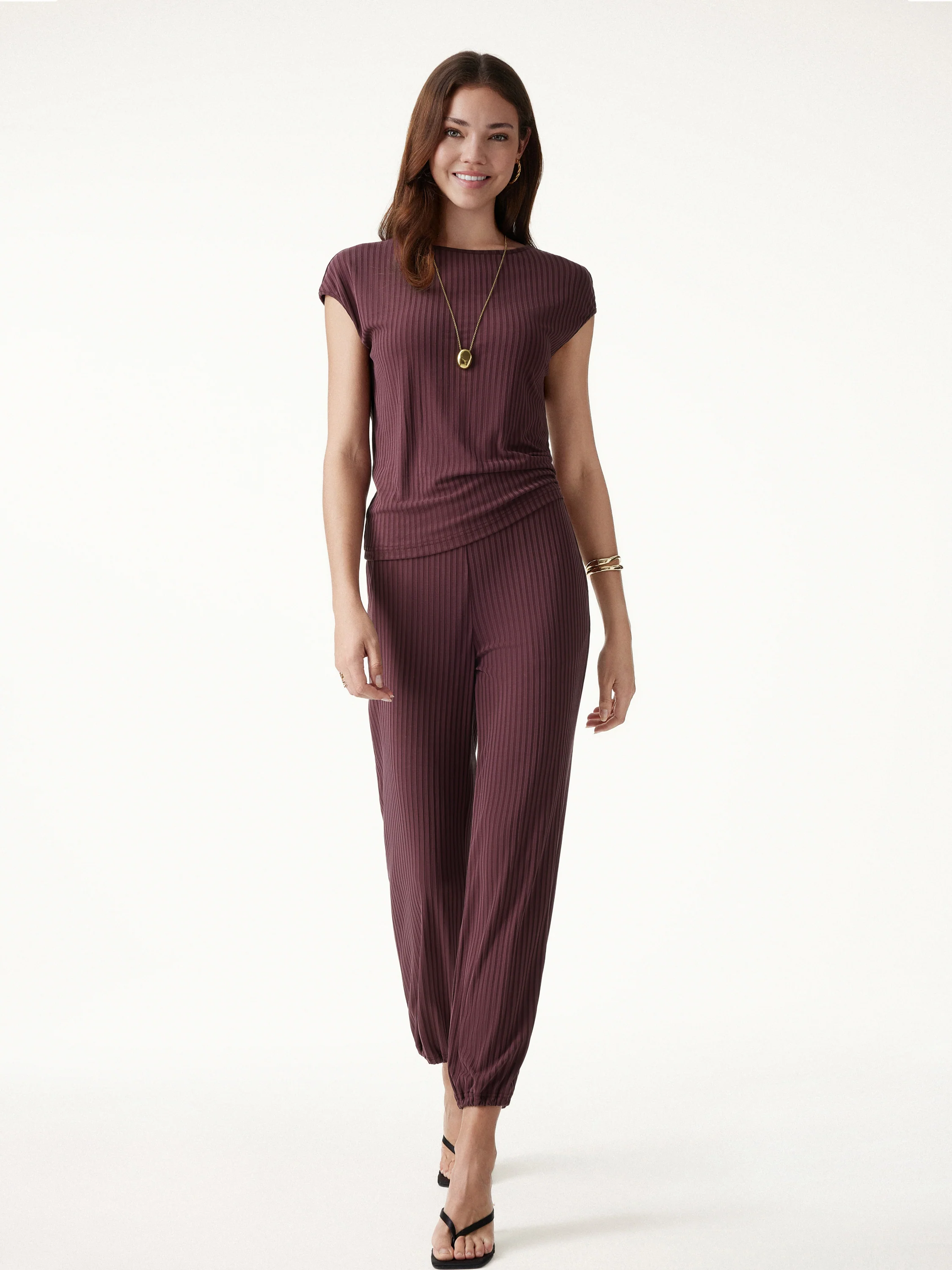 2Pcs Set Wrinkle-Free Cap Sleeve Top & Mid-Rise Cropped Pants