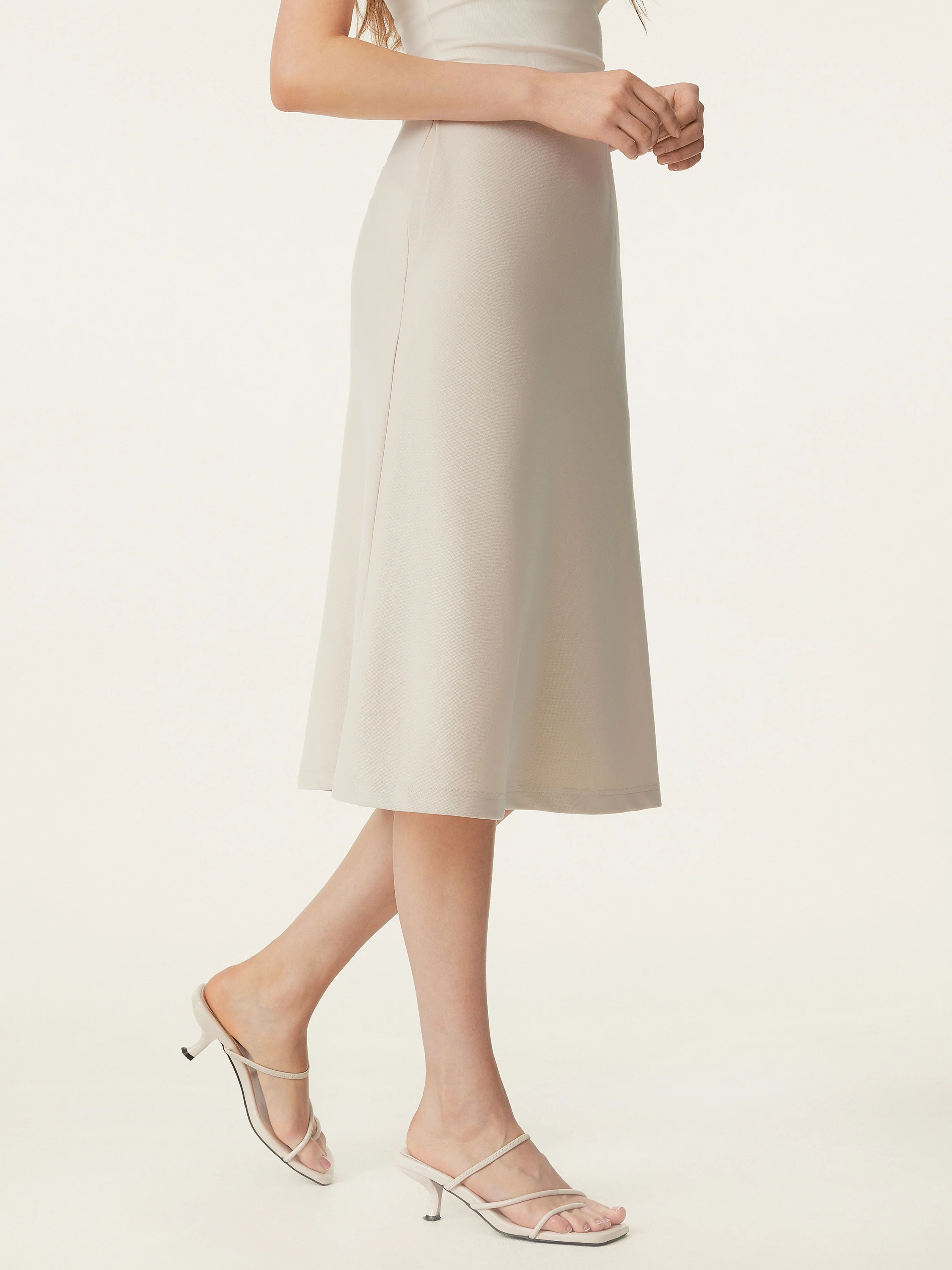 A-line Midi Skirt with Pockets - Image 8