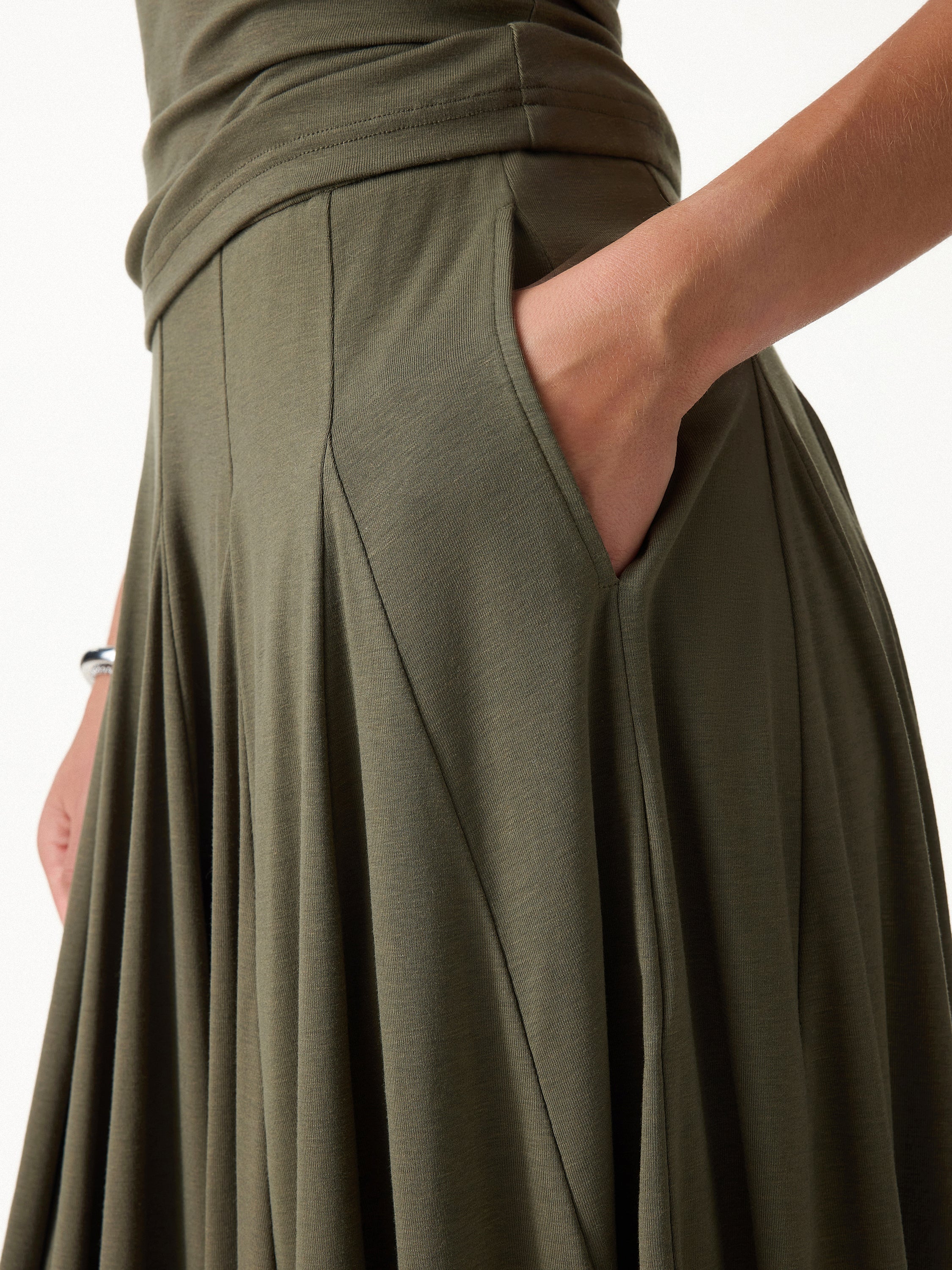 CoolTouch Godet Hem Knee-Length Flare Skirt - Image 3