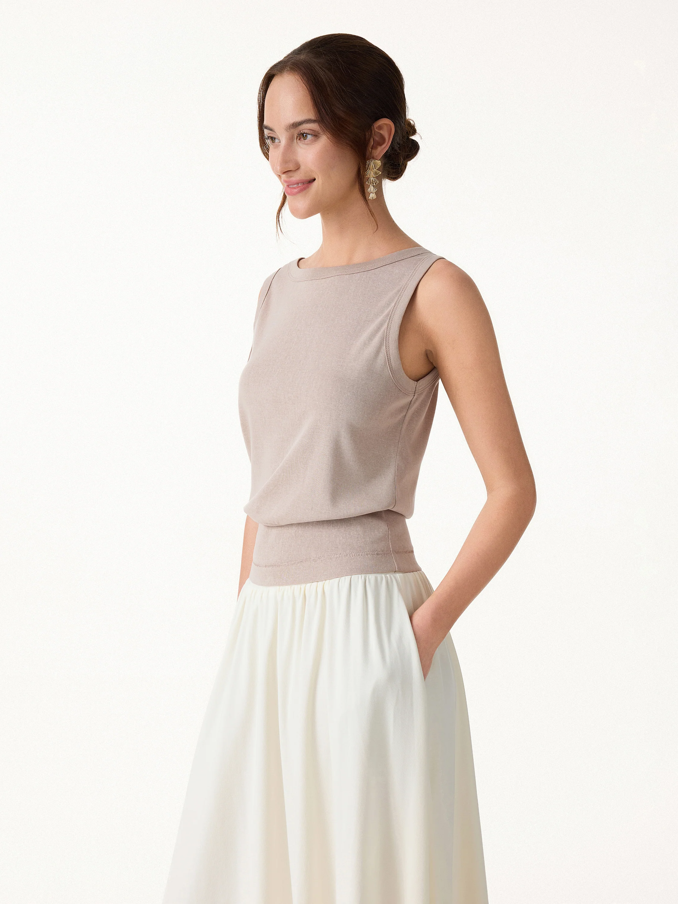 Cotton-Linen Blend Reversible Boatneck Low Back Top - Image 4
