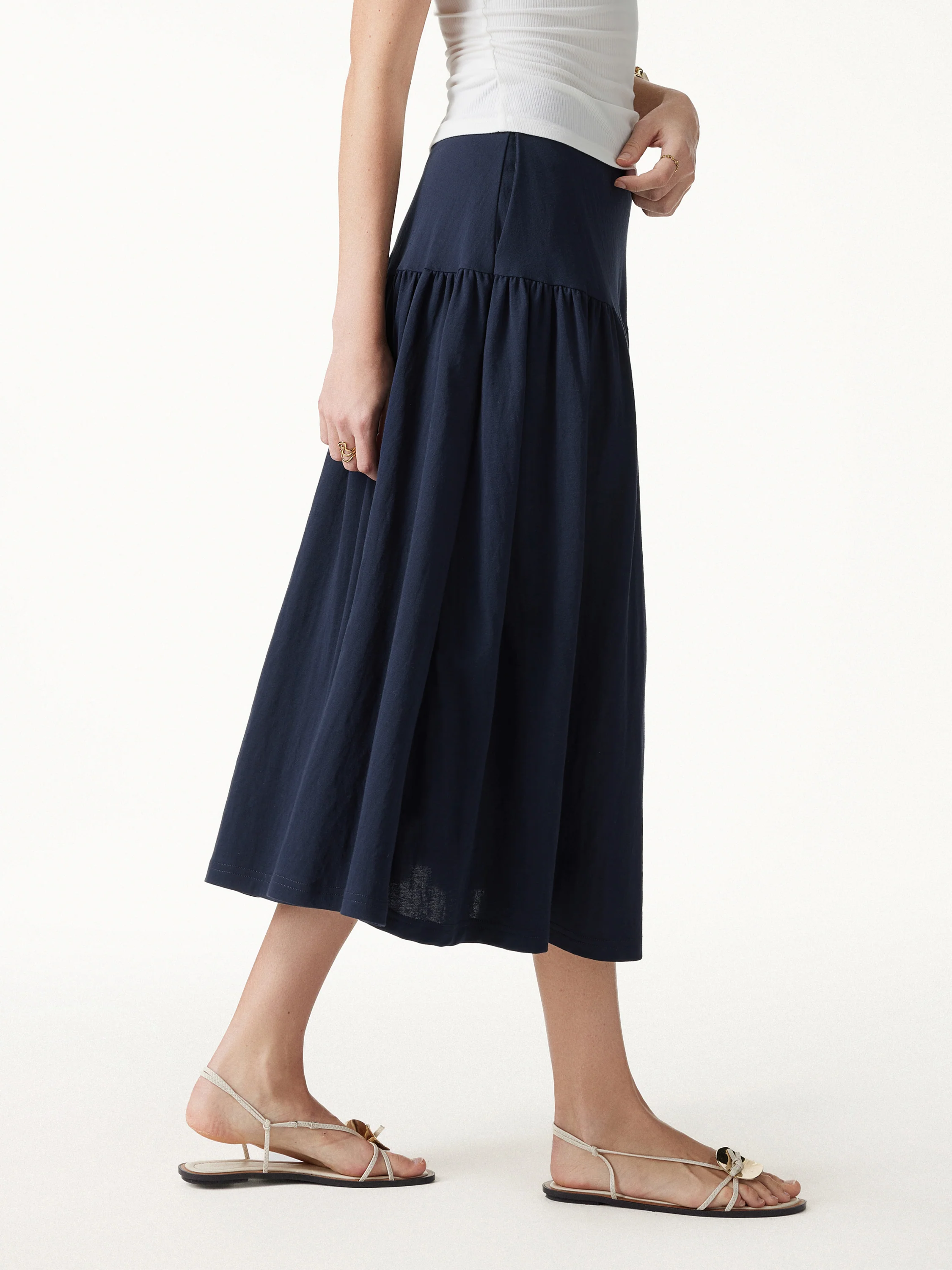 Cotton-Linen Gathered Midi Skirt with Pockets - Image 7