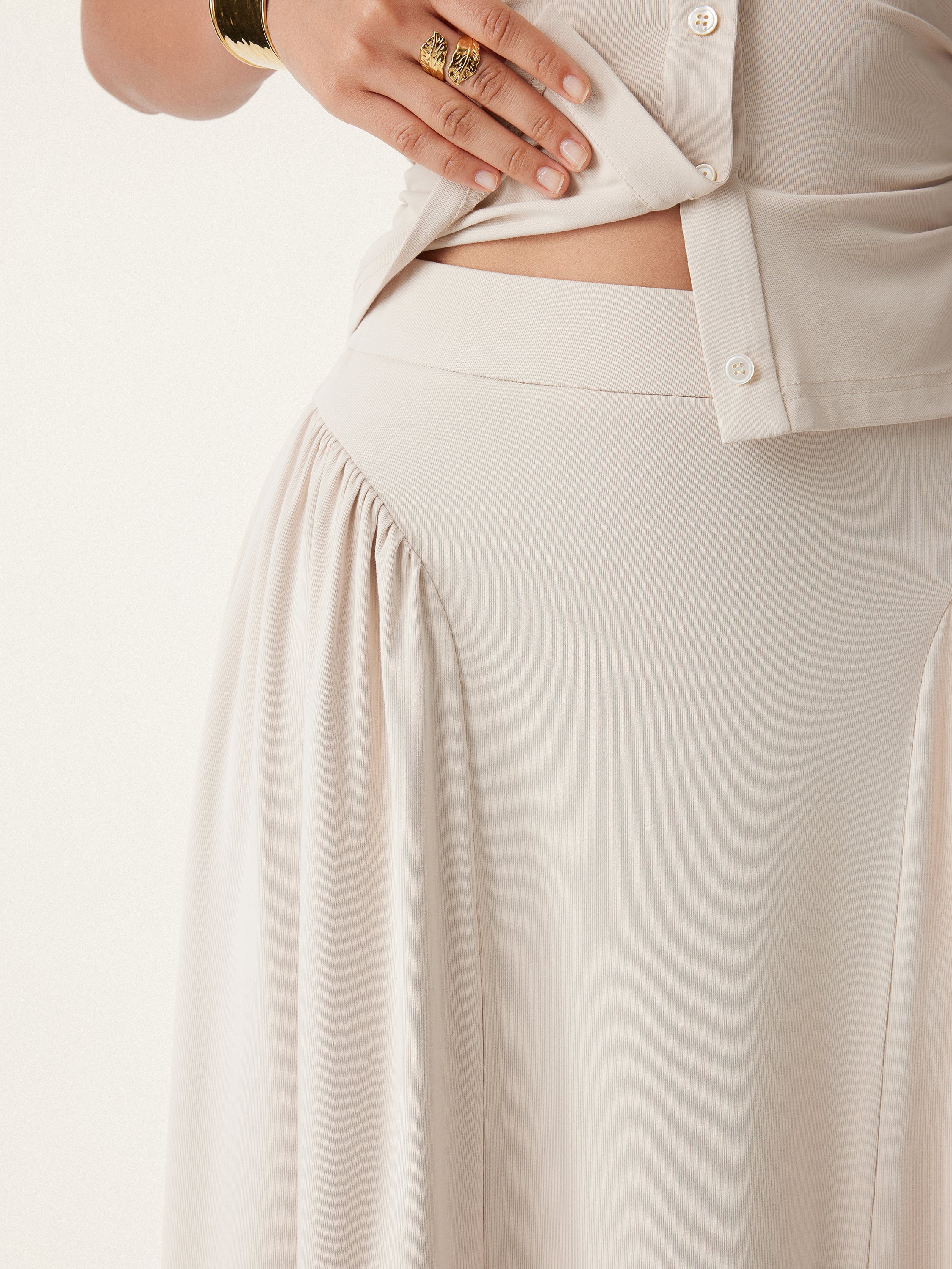 Curved Gathering Flared Midi Skirt with Pockets - Image 5