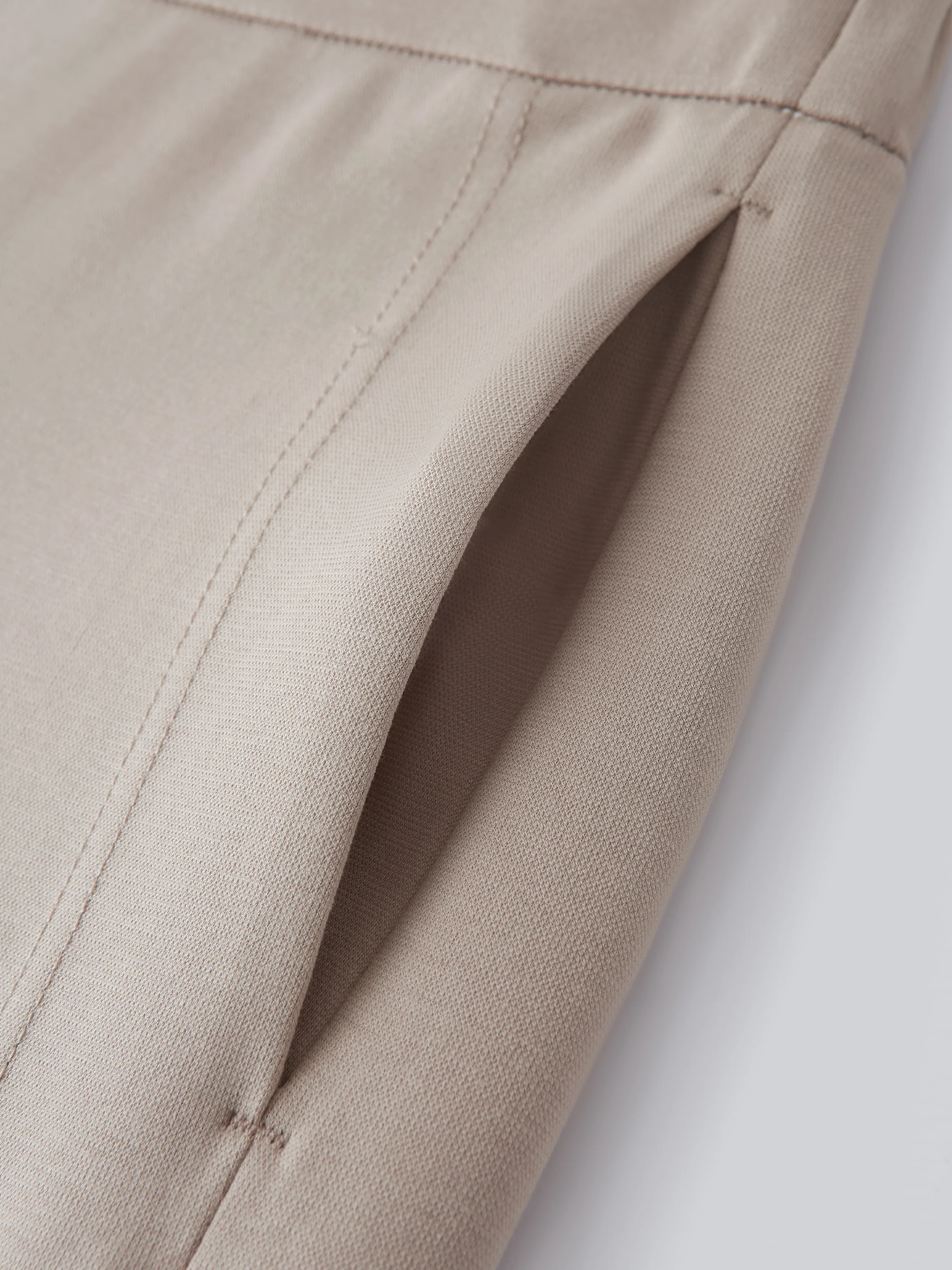 Drapey Mid Rise Wide Leg Pull-on Pant with Pockets - Image 7