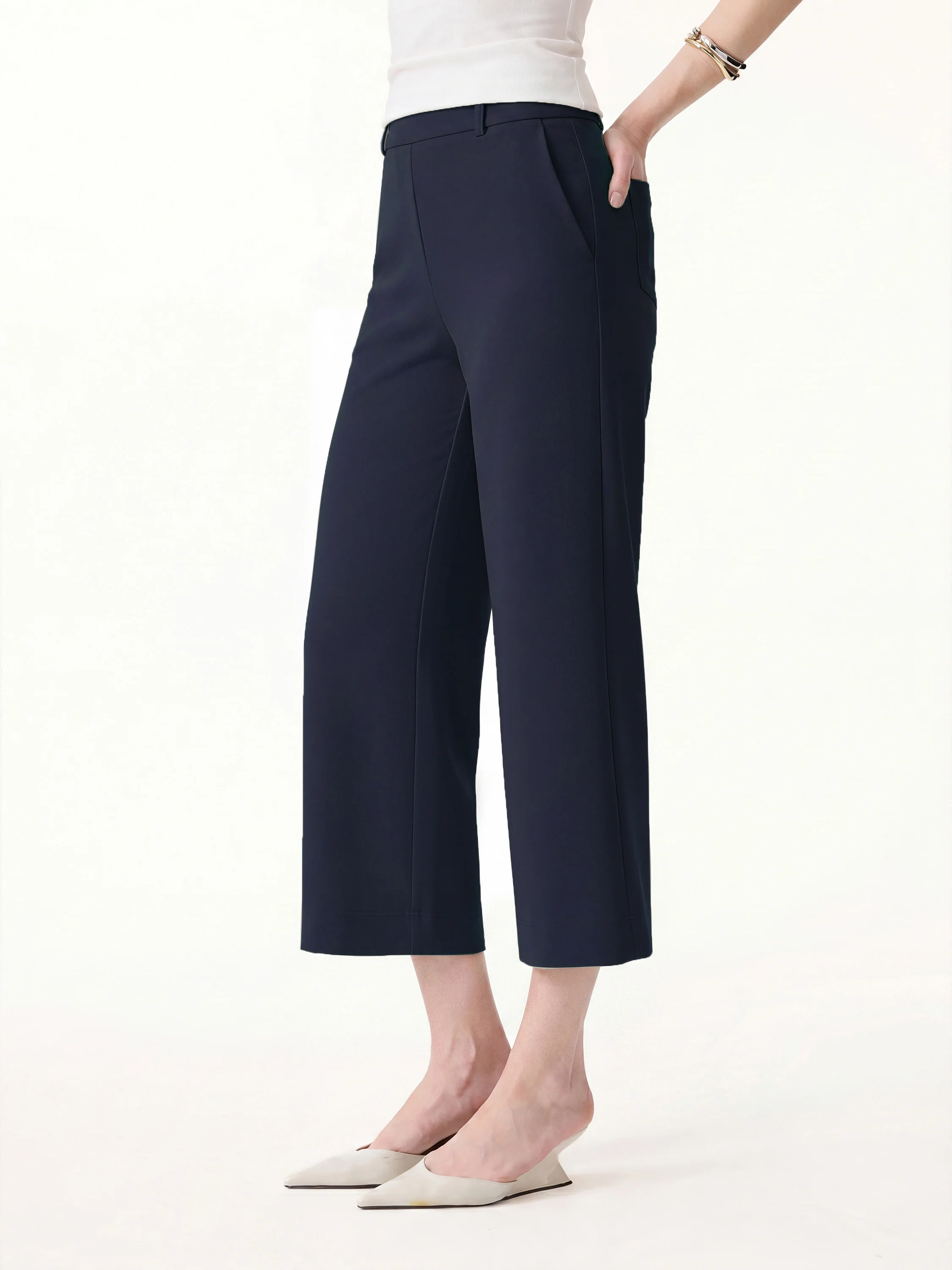 Not-See-Thru Mid Rise Cropped Wide Leg Pants with Pockets - Image 27