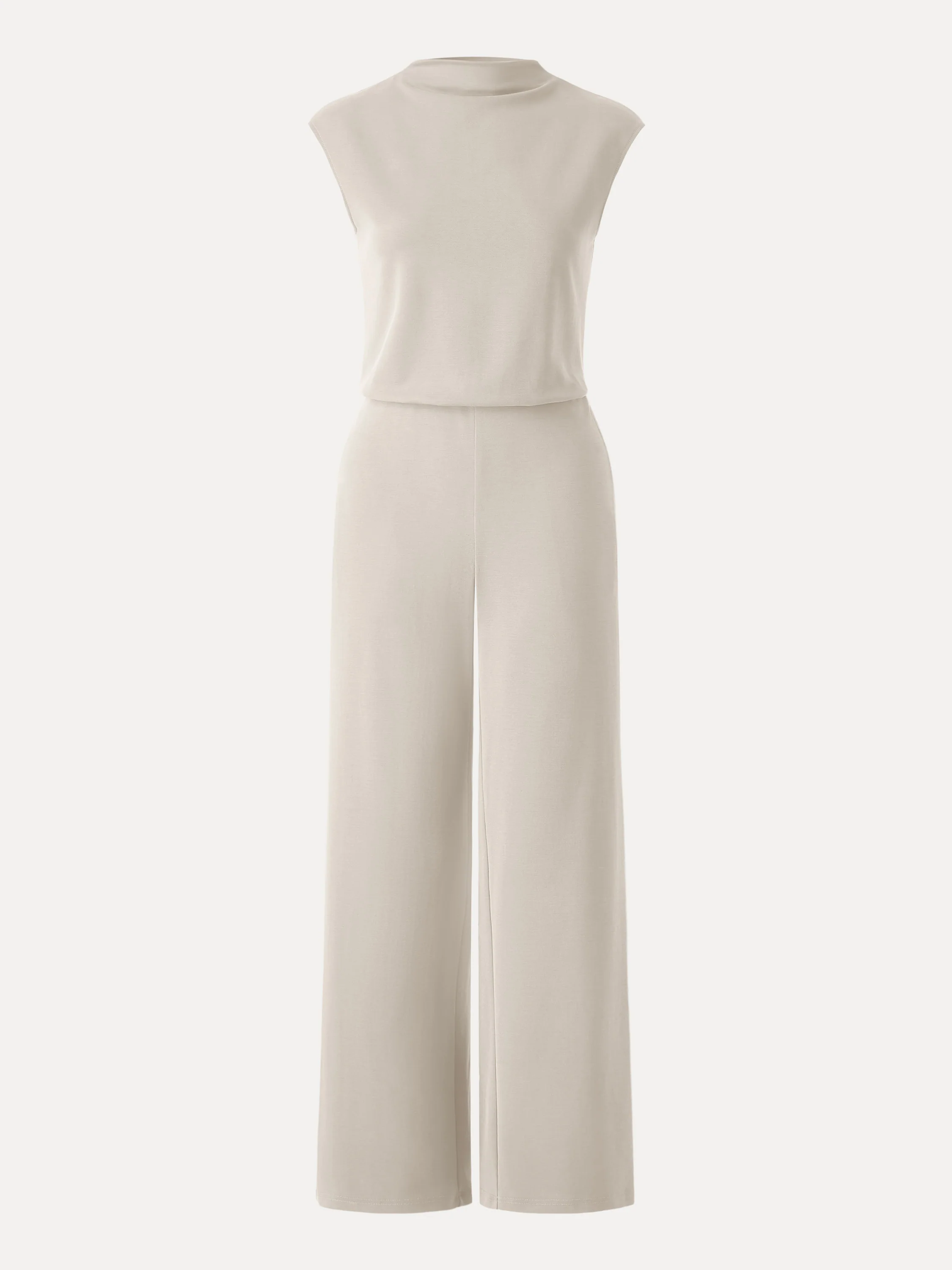 Travel-Friendly Easy-to-Take-Off Jumpsuit - Image 14